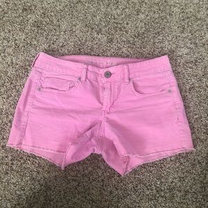 American Eagle Outfitters pink shorts